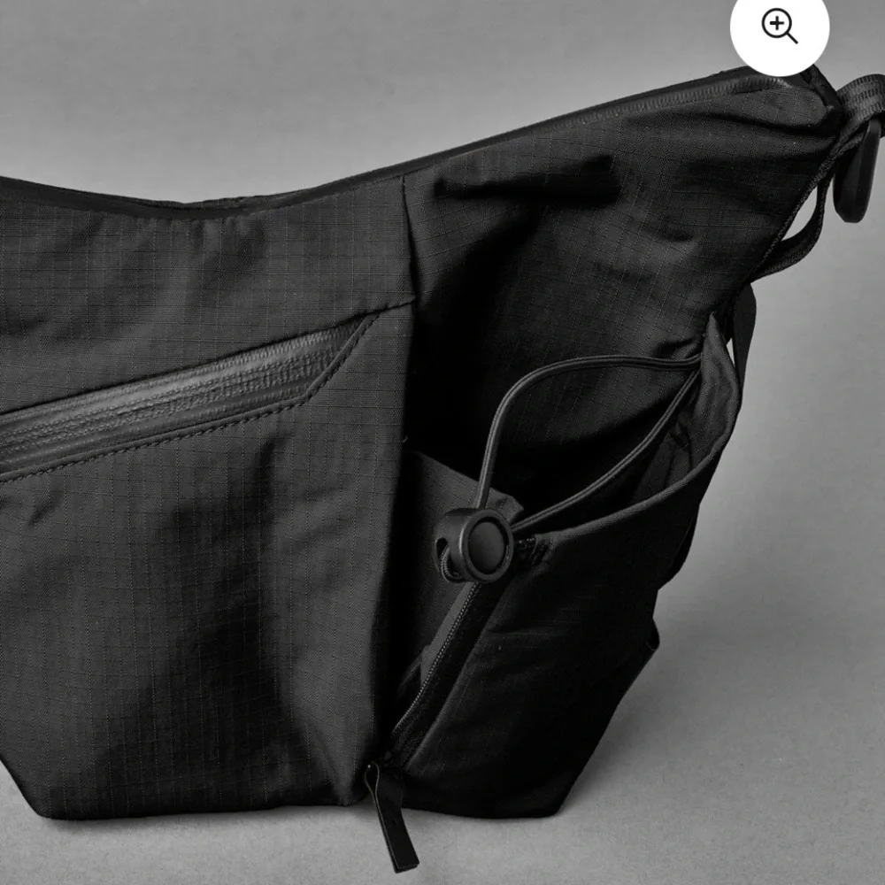 NWT Alpaka Flow Satchel 2L - A1